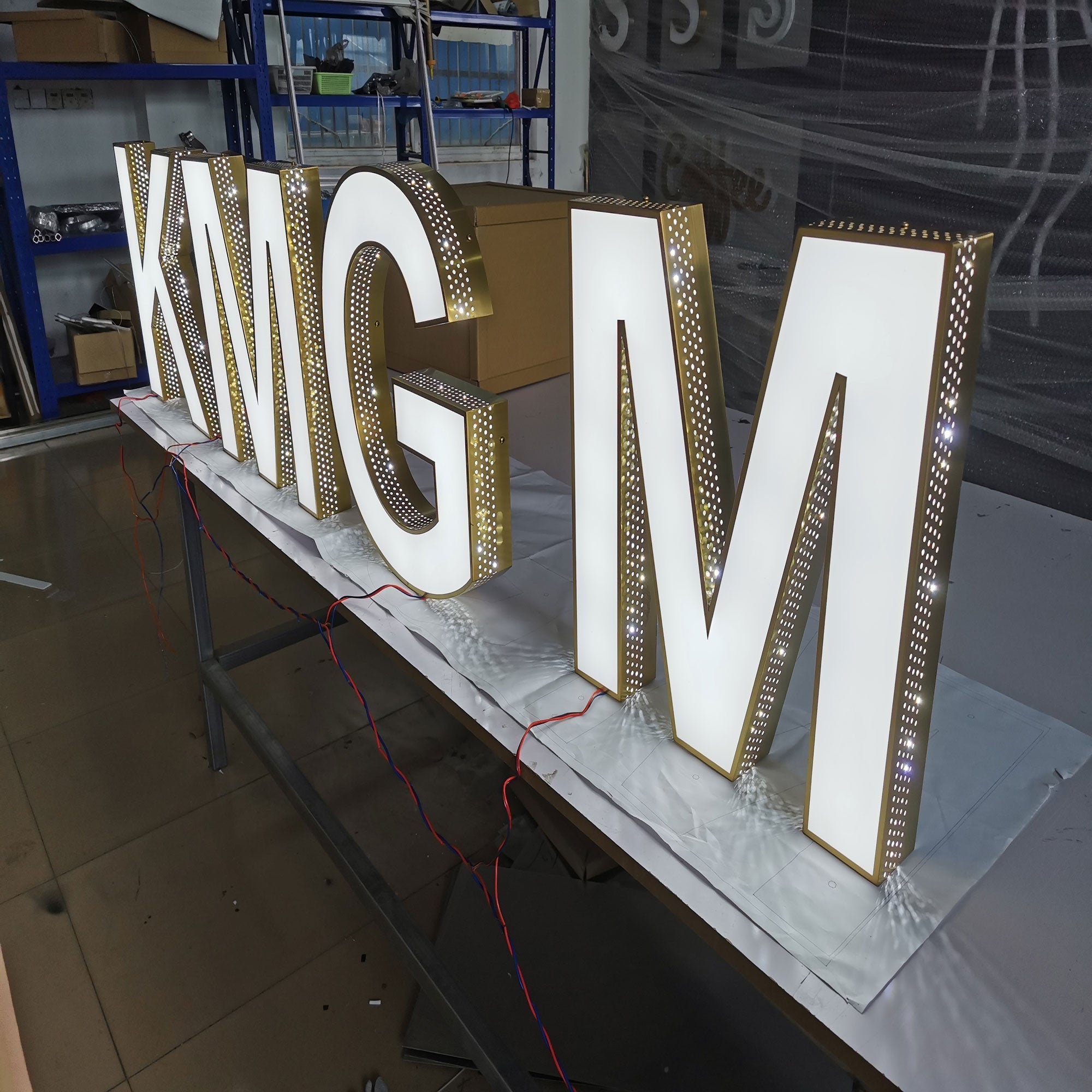 Waterproof Business Custom Punching Holes Led Channel Letters Front-lit LED Advertising Face Illuminated Channel Letter Sign