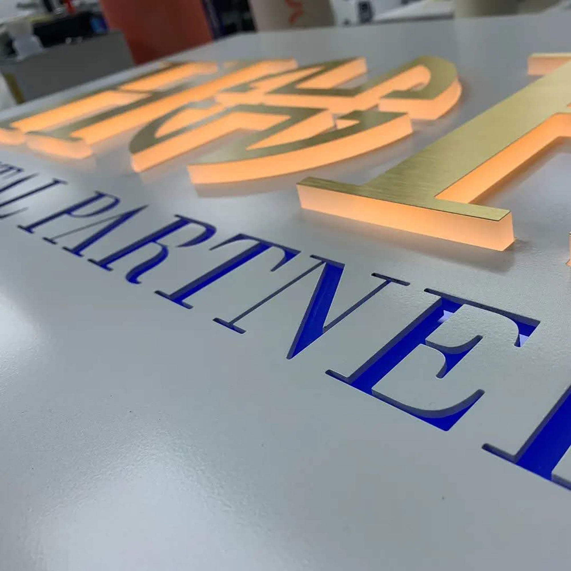 Commercial custom exterior led light box front illuminated acrylic letters back lighting box signage
