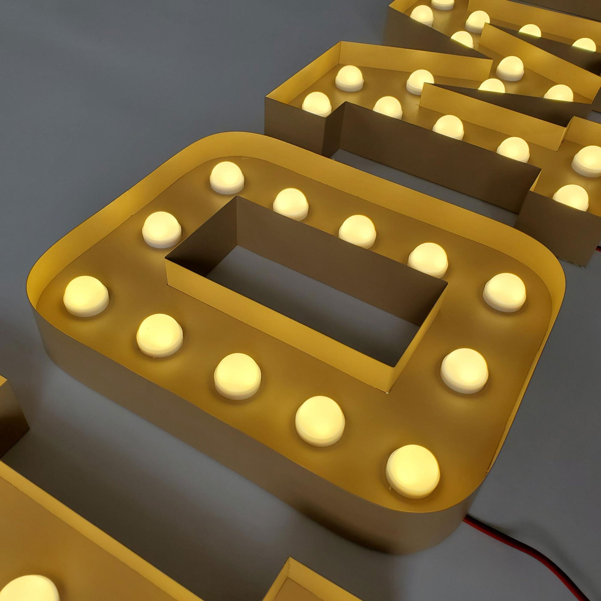 Customized Marquee Letters Sign Party Decoration Led Bulbs Sign Giant Led Letters Numbers