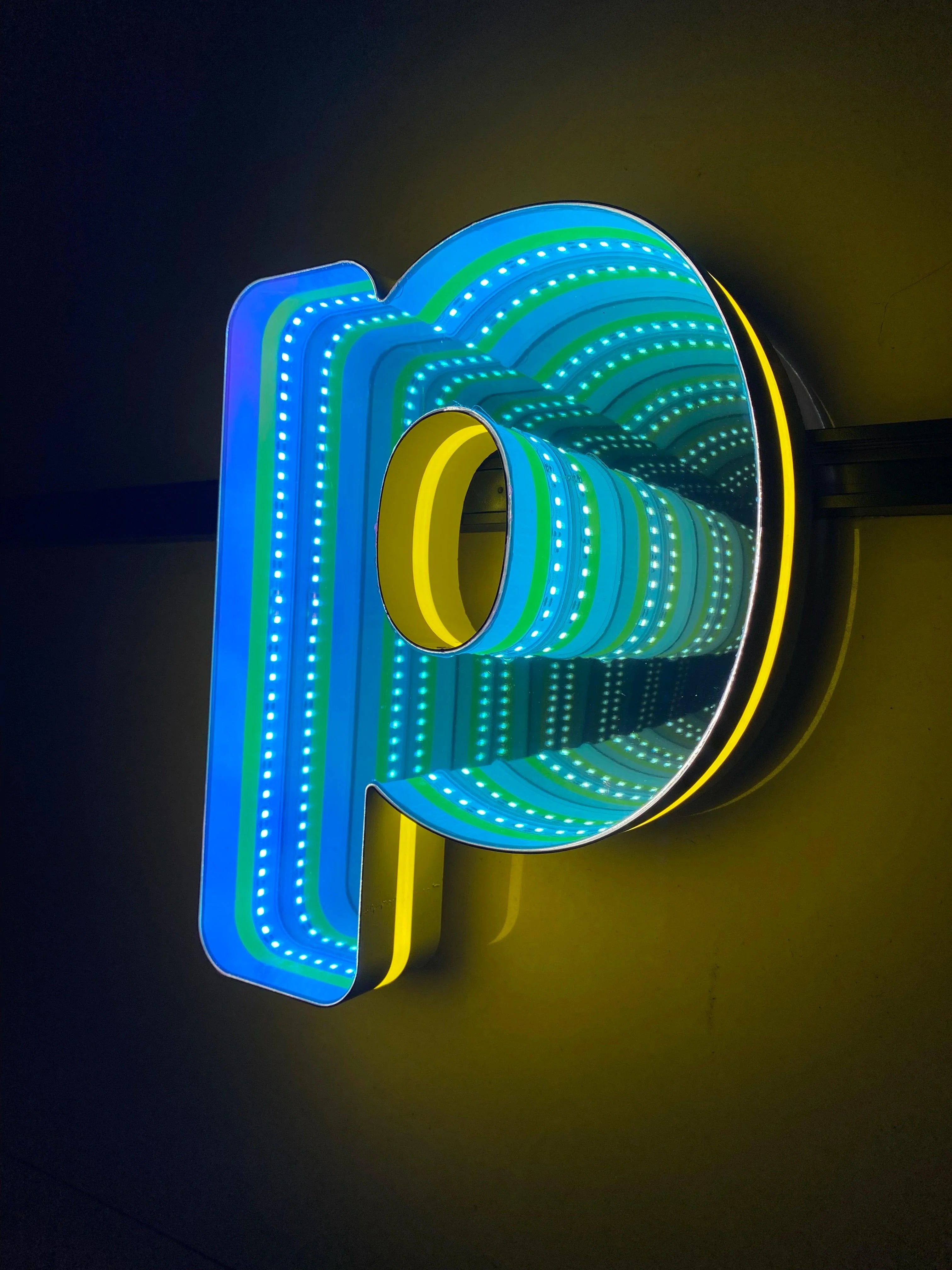 Stocked Infinity Mirror 3D Letter, Lowercase Letters Led Neon Sign, Perfect for Restaurant, Market, Bar, Hotel Decor